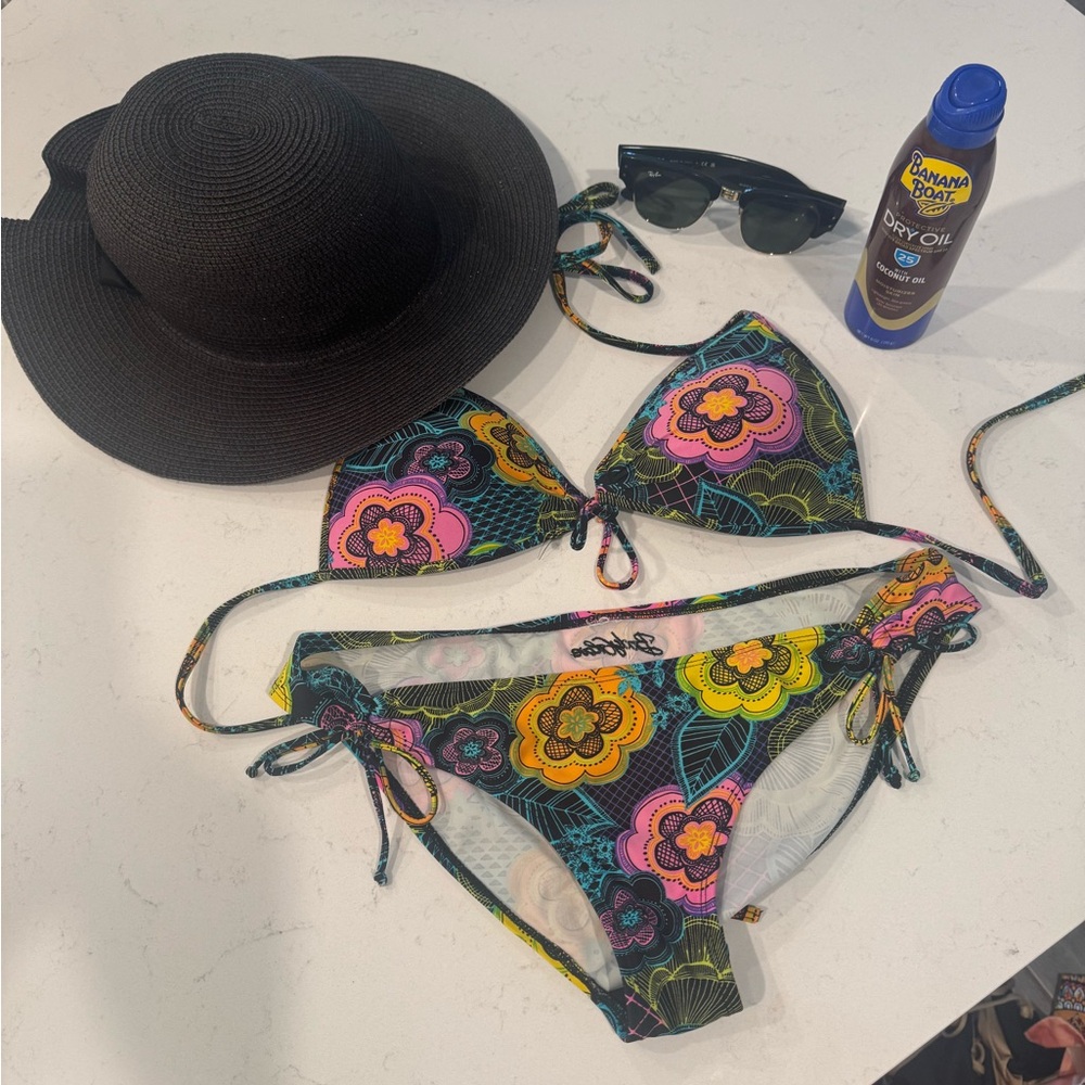 Body Glove Floral Bikini Set - Pink, Yellow, Black.. FLOWER POWER